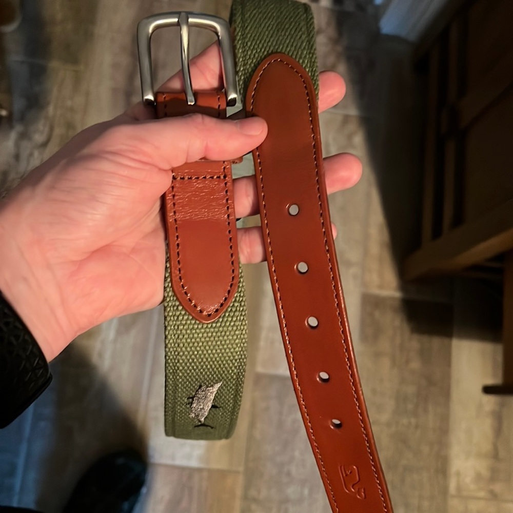 Vineyard Vines Shark Canvas Club Belt